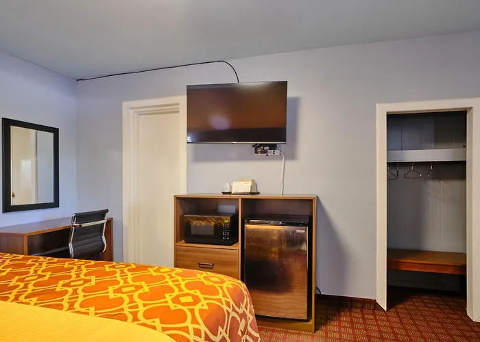 Economy Inn