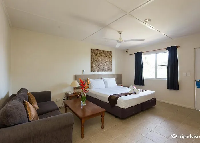 Coconut Palms Resort & Diamond Casino