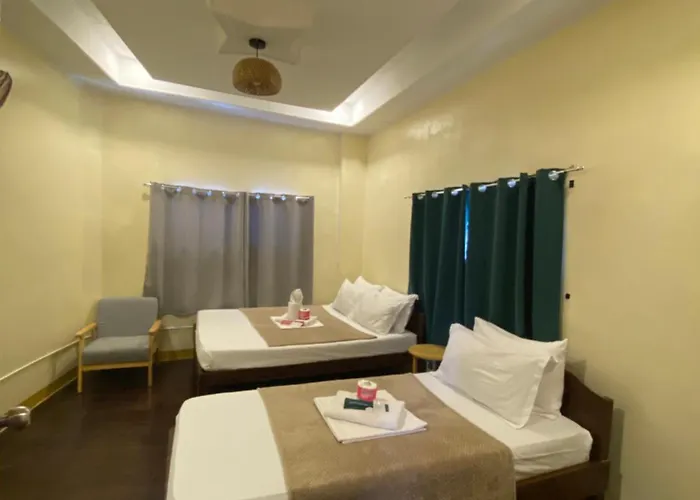 Cozy Coron Inn