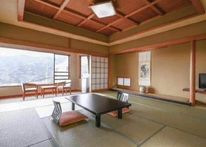 Yugawara Onsen Hotel Akane