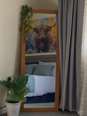 Heads In Beds, The Bull Room New Location Vale Of York, Carlton Miniott, Thirsk