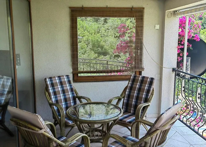 Apartments Villa Cucuk