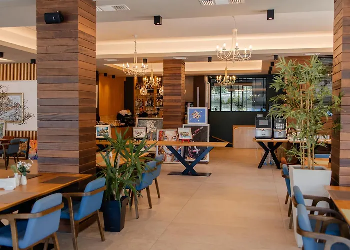 Lago Hotel & Spa - Adult Recommended