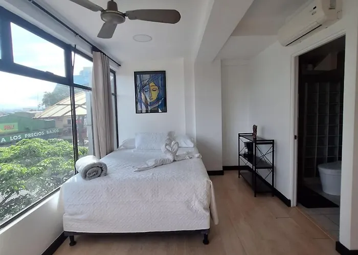 Apartahotel Del Paseo