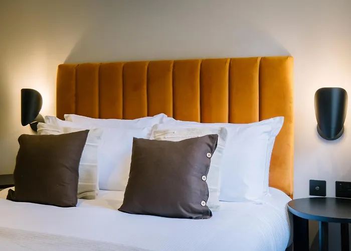 Domain Boutique Rooms