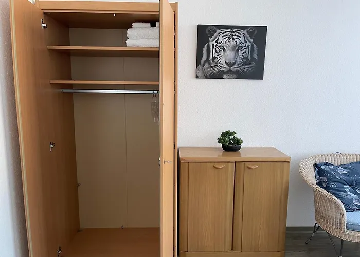 Friendly-Room 200 M To 5 Museums