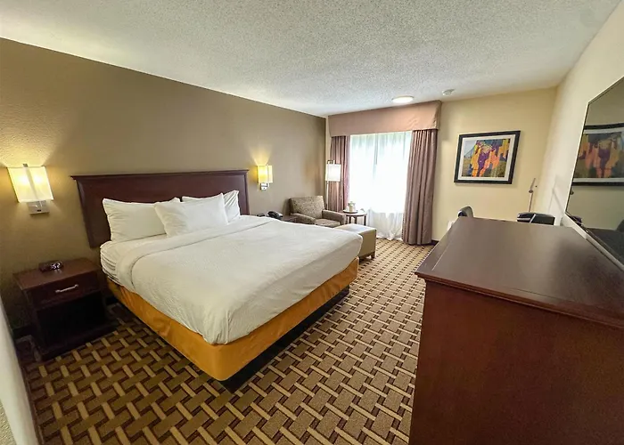 Sonesta Essential Hotels Overland Park