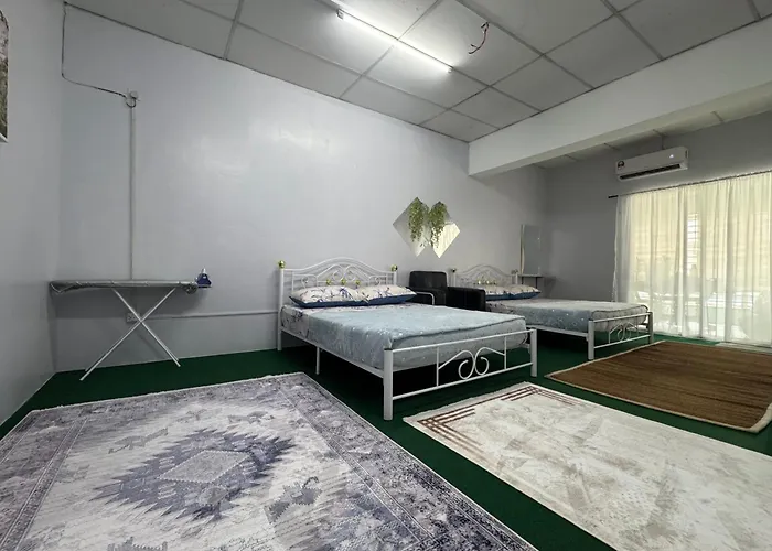 J&J Roomstay