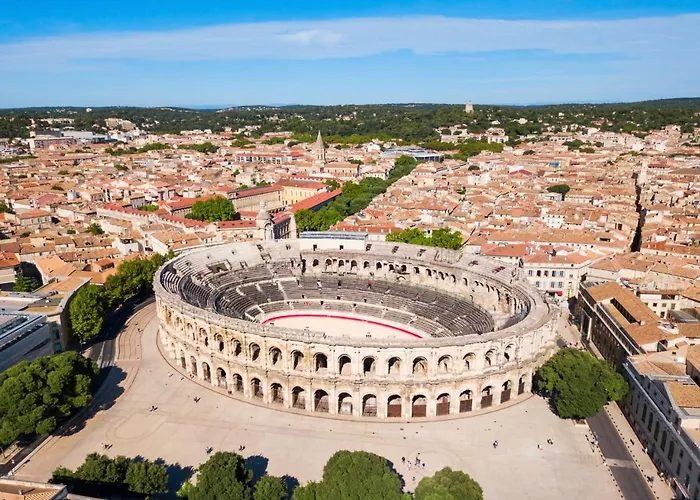 Auberge de Jeunesse HI Nîmes