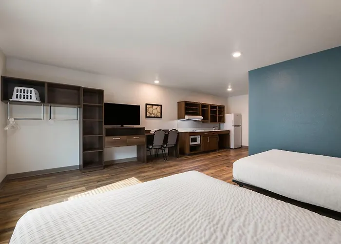 Woodspring Suites Cocoa Beach - Rockledge