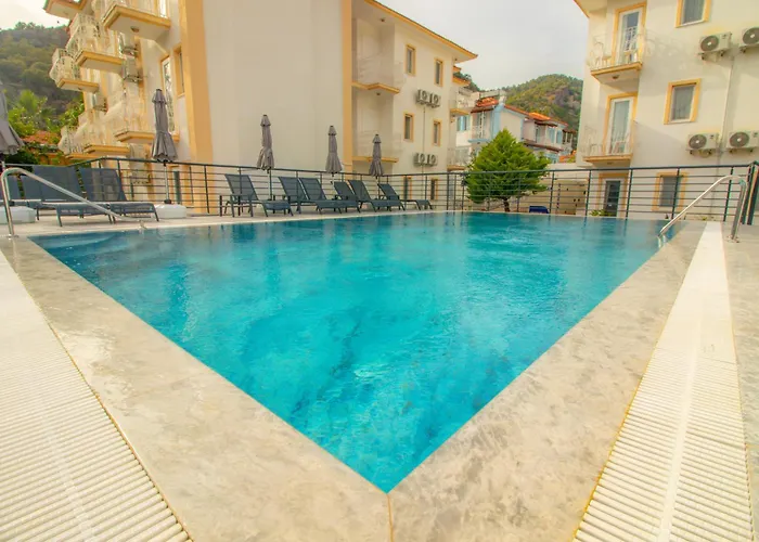 Celeste Hotel