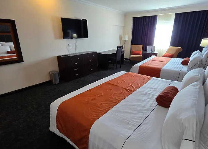 Hotel Two Select