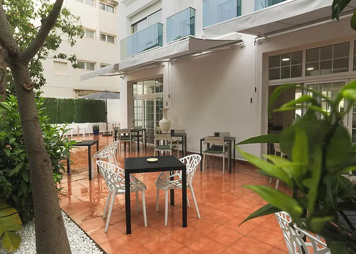 STAR BAY Hotel