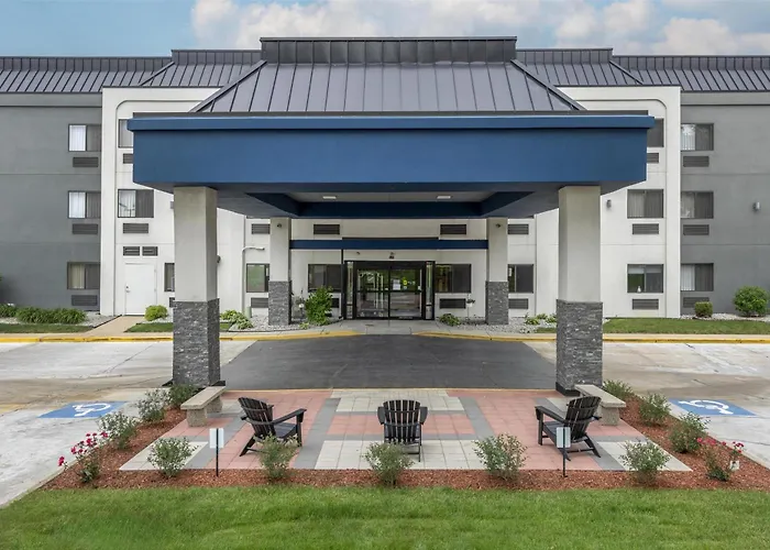 Best Western Bolingbrook Hotel
