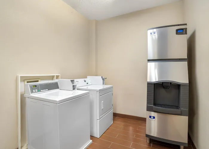 Sleep Inn & Suites At Concord Mills