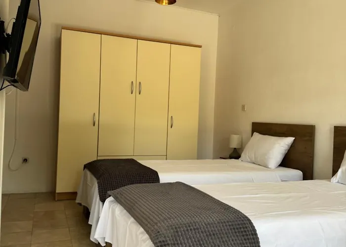 Private Studio Apartment With A Garden And A Terrace