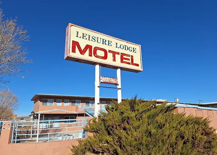 Leisure Lodge Motel