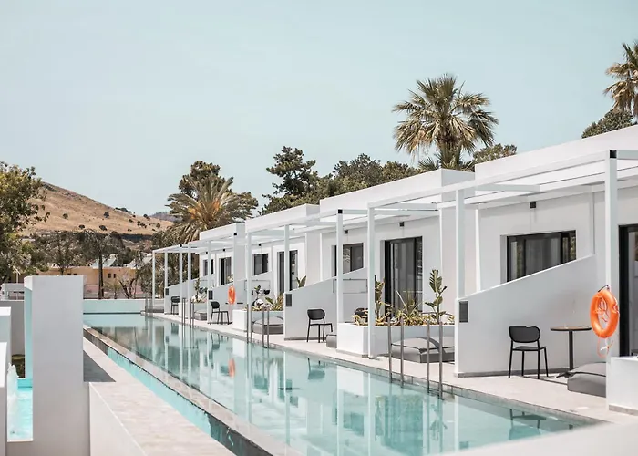 Aiora Aqua Resort