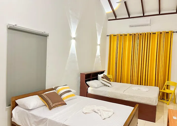 Villa Silvi'S Negombo
