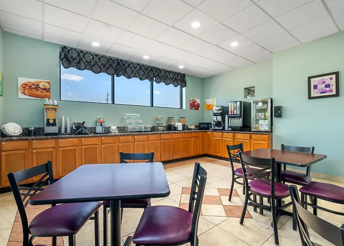Quality Inn Chesapeake - Greenbrier