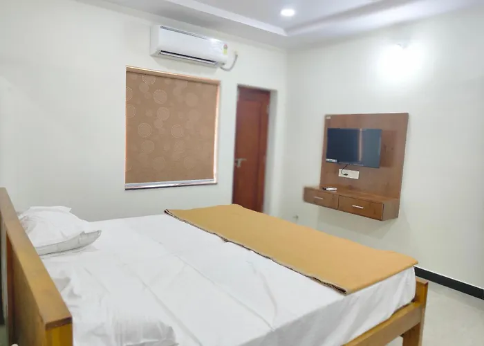 Magnolia Villa Luxury 3 Bedroom Apartments