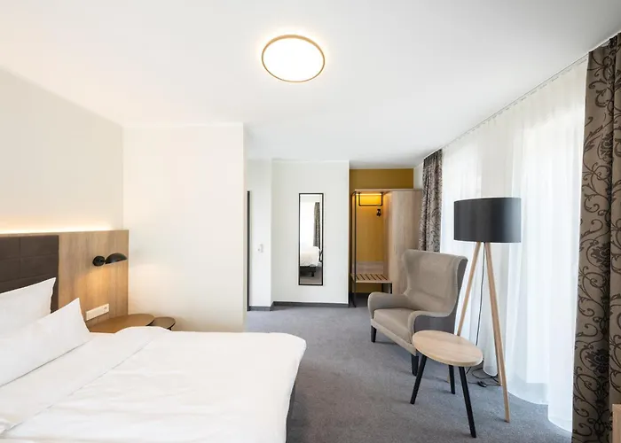 Stadthotel Dinklage, Self Check-in&Restaurant direkt am Hotel