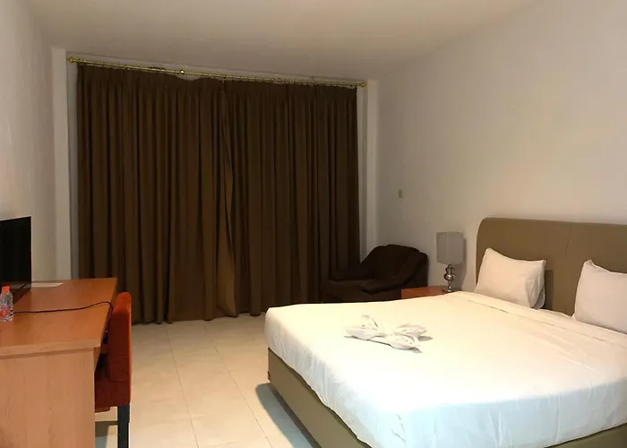Grand Royal Taliwang Hotel