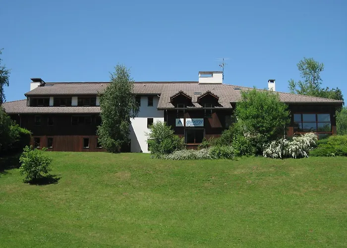 Hostels in Annecy