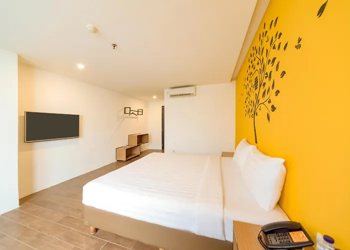 Yellow Bee Tangerang