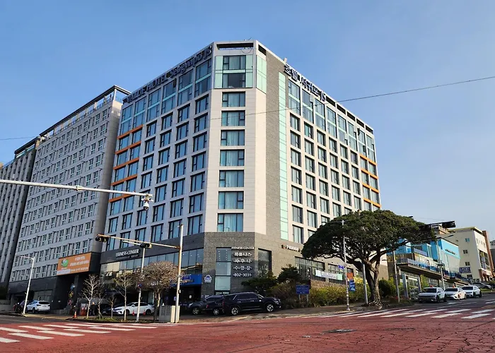 Seogwipo Js Hotel