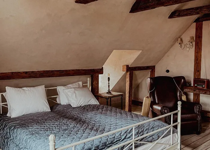 Simanis Boutique Hotel