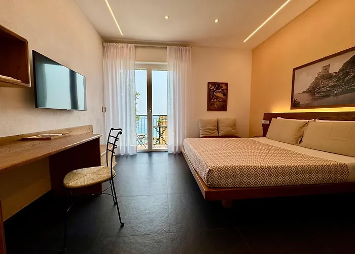 Monterosso Rooms