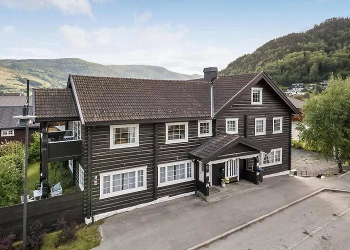 Sov Lodge