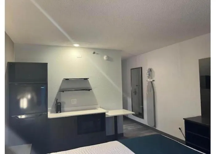 Studio 6 Suites Norcross, Ga