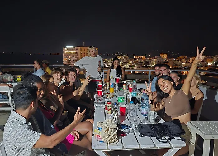 Lazy Roo Hostel Saranda