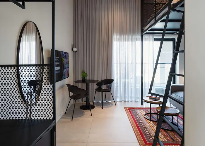 Tayo Studios & Apartments