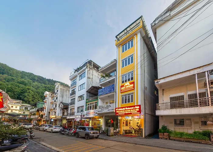 July House Central Sapa