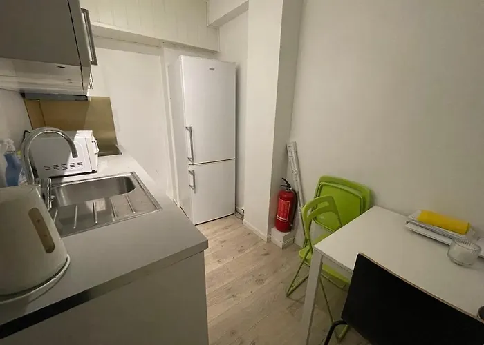 Neksor Hostels