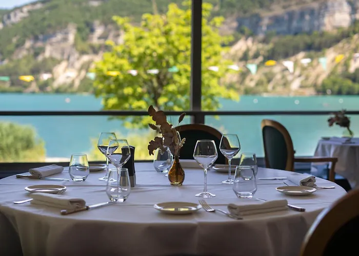 Logis Hotel L'Embarcadere