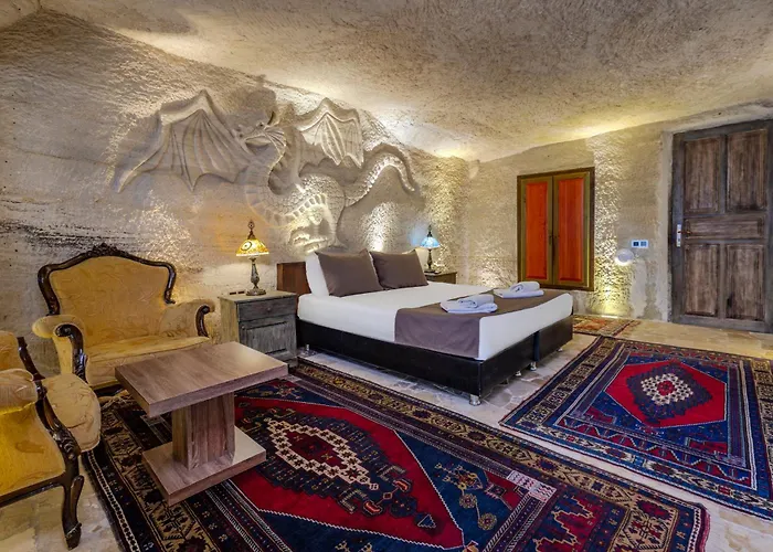 Kayatas Cave Suites