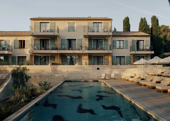 Boutique Hotel Responsable Et Restaurant Basgi Basgi