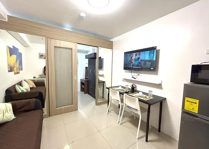 Pasay Moa Manila Bay Shore Residences Dynastel Staycation 1828