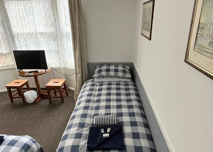 Cutter Hotel
