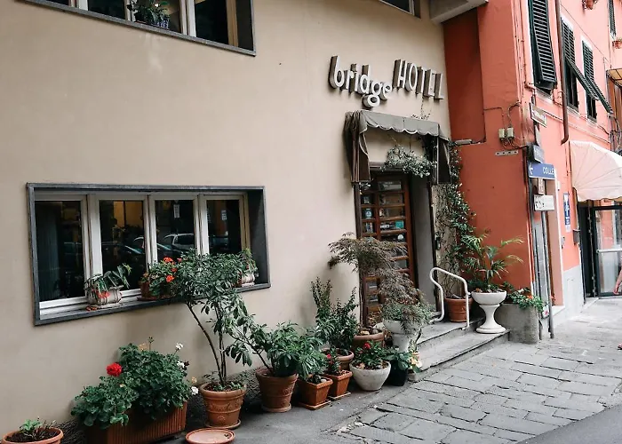 Bridge Hotel