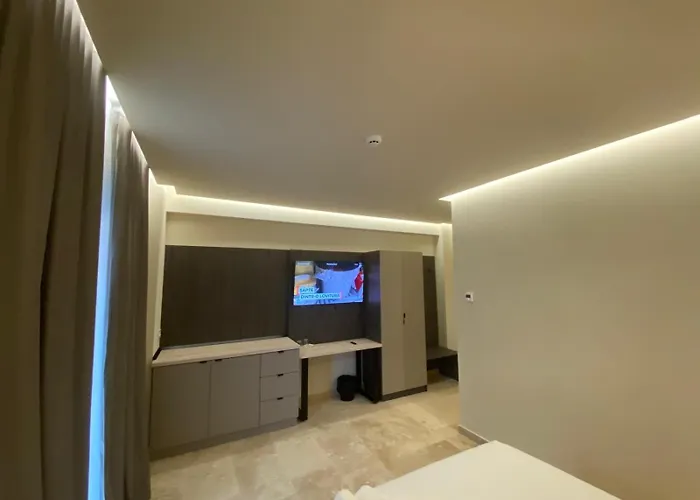 Vila Ducu Mamaia Nord - Teens And Adults Only 14 And Over