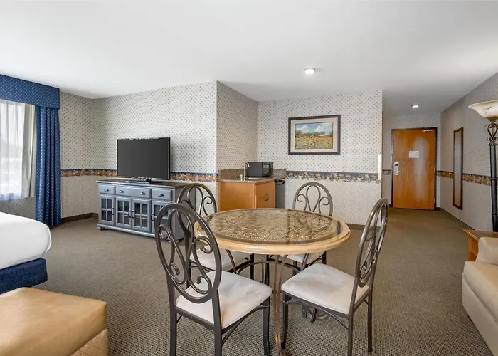 Best Western Bronco Inn