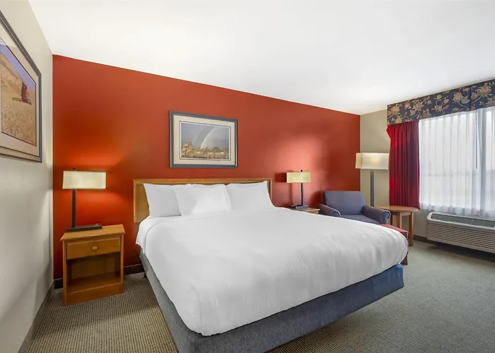 Best Western Bronco Inn