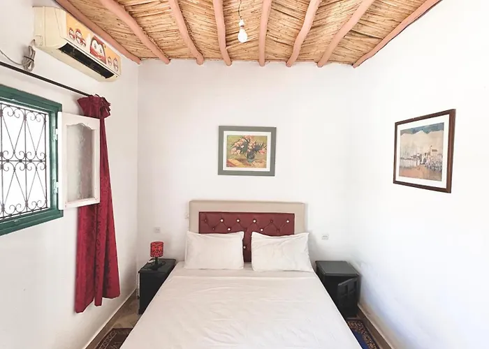 Hotel L'Arganier D'Ammelne-Tafraout