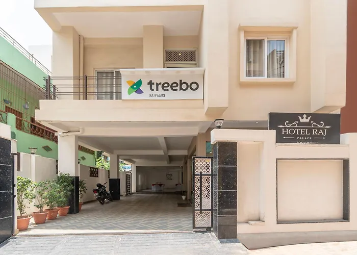 Treebo Raj Palace