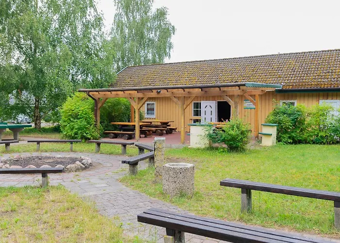 Hostel Waldhaus am Ferienpark Gruppenhaus